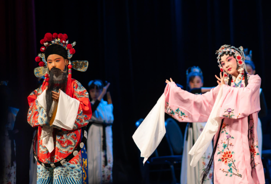 上海浦东惠立小学艺术课程旨在激发孩子们的艺术潜能，培养创造力、想象力、表现力和动手实践能力。