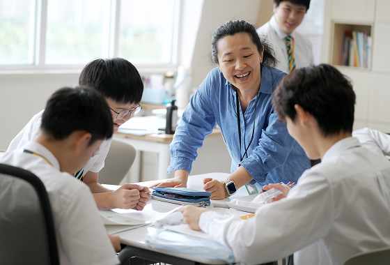 南通惠立学校的学子在各类数学、化学等学科类竞赛，体育、艺术等国际赛事竞赛中斩获了诸多奖项。